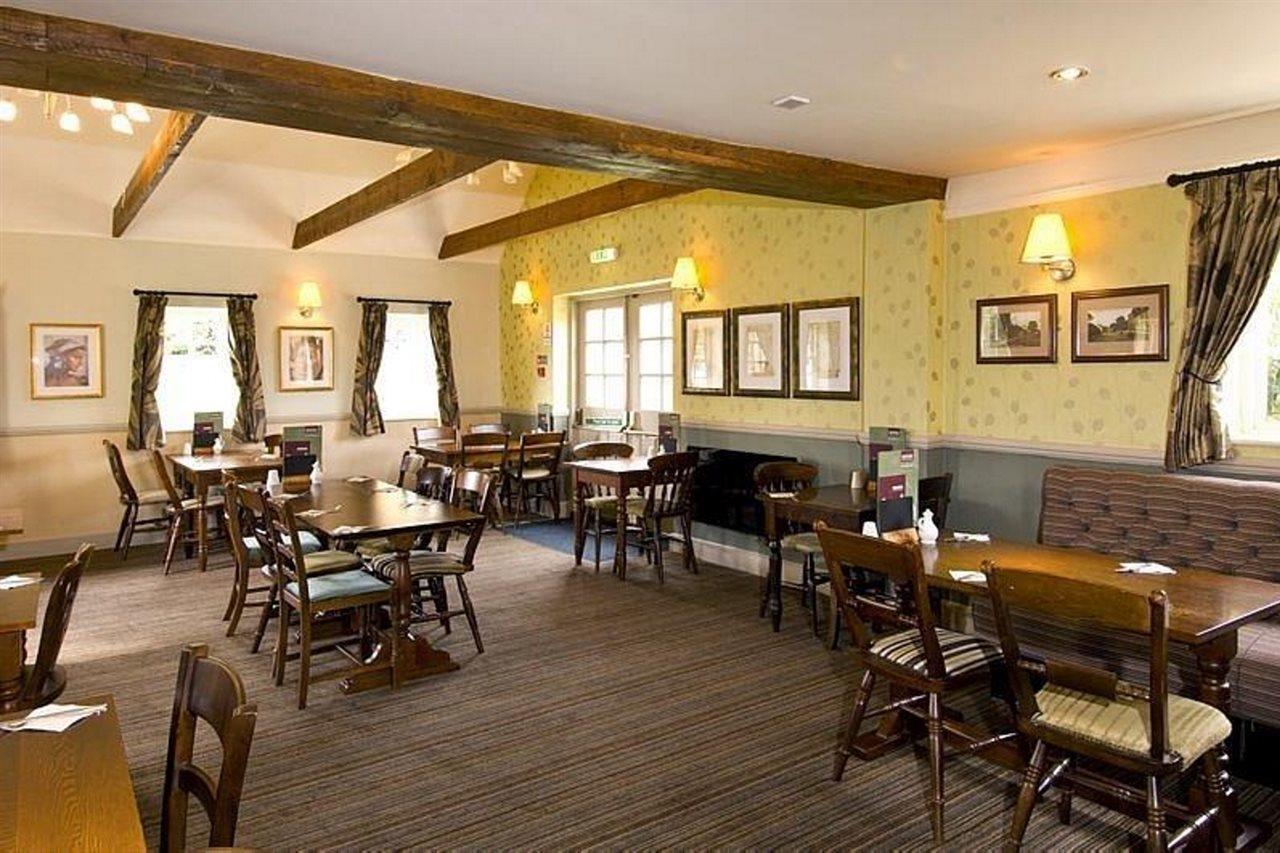 Premier Inn Aylesbury Ейлсбъри Екстериор снимка
